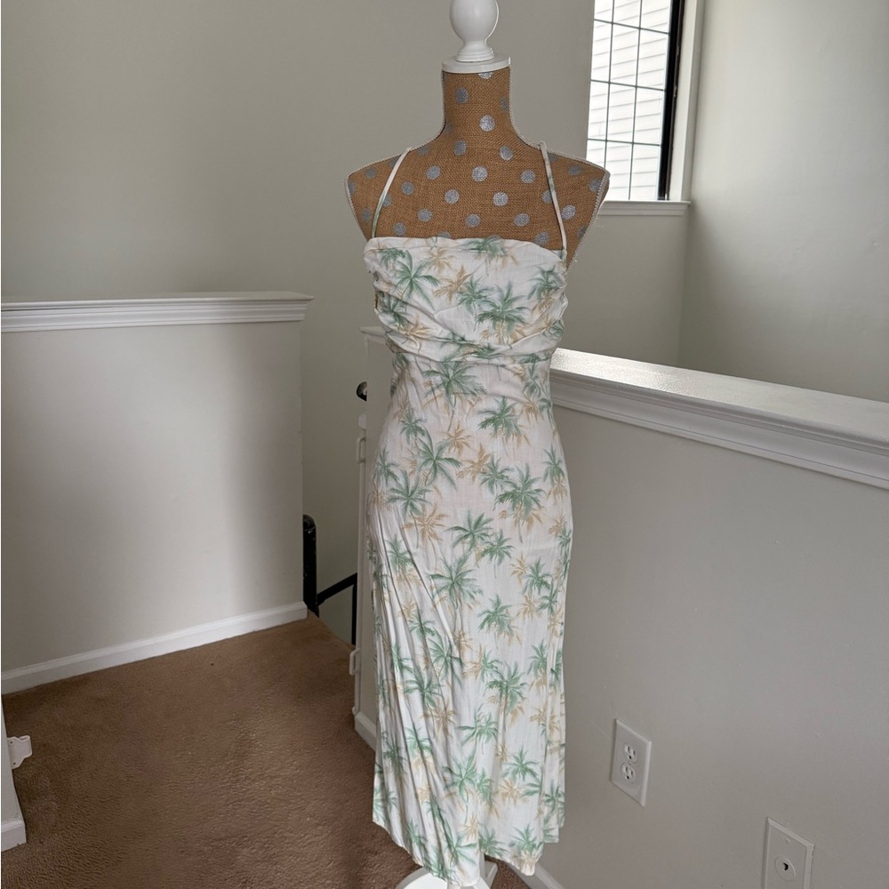 Forever 21 Strapless Green and White Palm Dress
